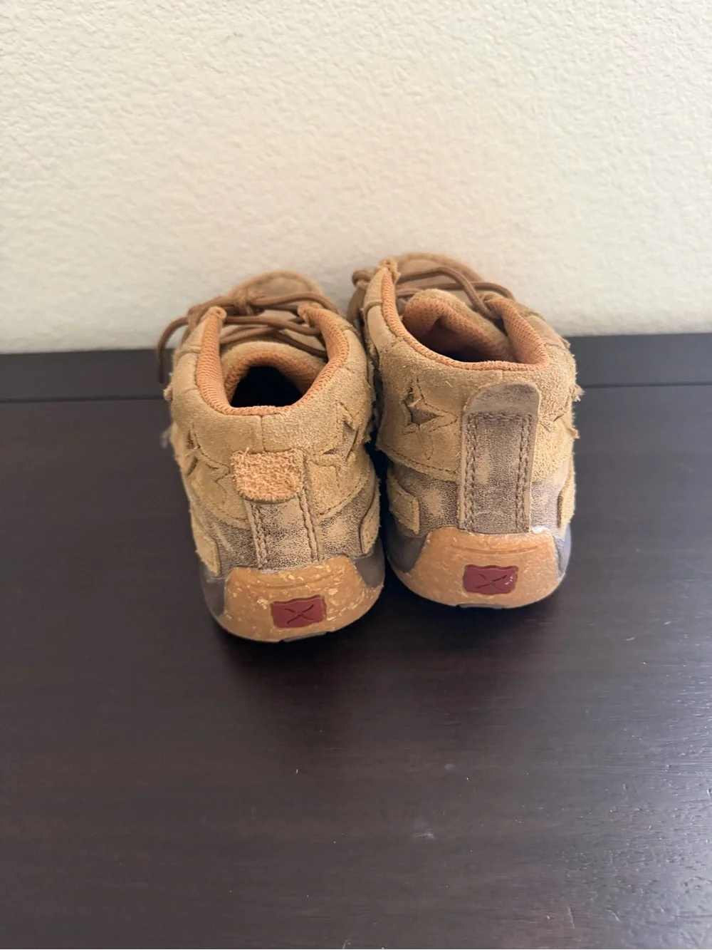 Twisted X Kids Driving Moc VFW Bomber Tan Suede Casual Mid-Top Shoes 13M